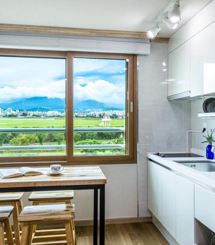 Romance Jeju Pension 外观 照片
